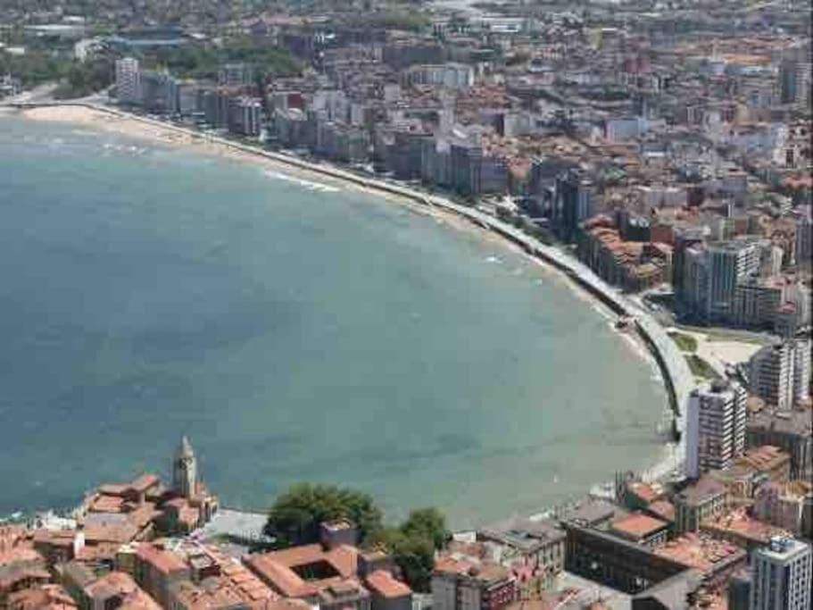 Apartamento A 100Metros De La Playa De San Lorenzo Gijón Exterior foto